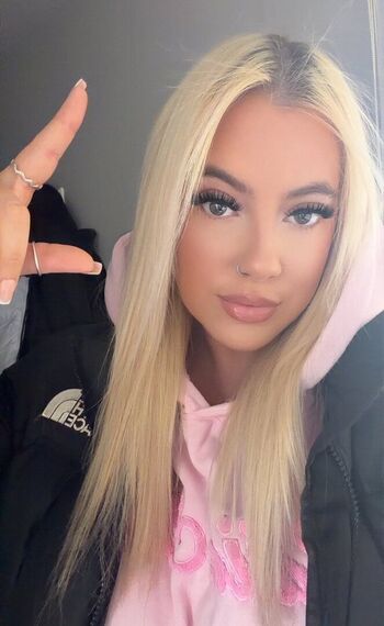 Full leaked Goddess hollyx private photo
