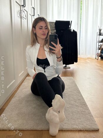 Full leaked Goddess leana page private photo