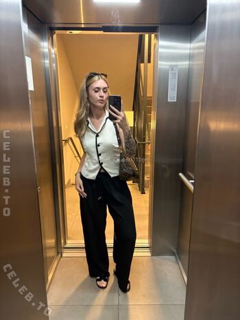 Full leaked Goddess leana private photo