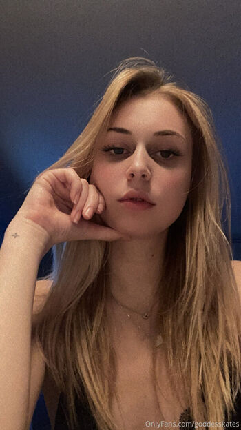 Full leaked Goddesskates private photo