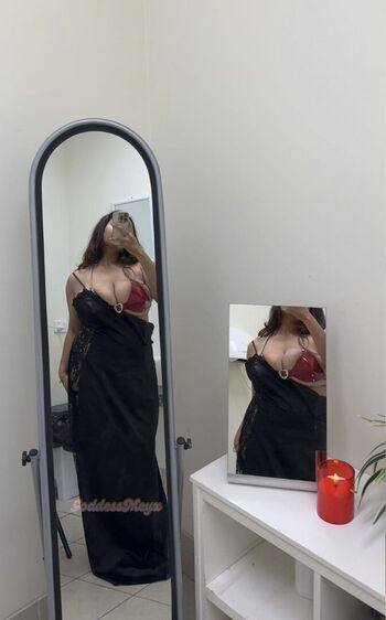 Full leaked Goddessmeyx private photo