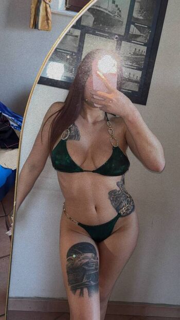 Full leaked Godzaline private photo