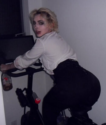 Full leaked Goldenraetio private onlyfans photo