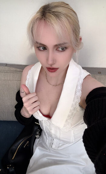 Full leaked Goldenraetio private onlyfans photo