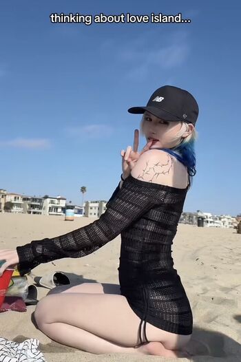 Full leaked Goldenraetio private onlyfans photo