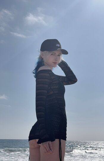 Full leaked Goldenraetio private onlyfans photo