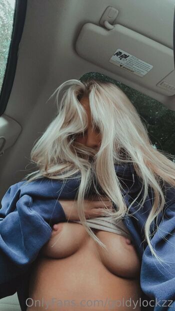 Full leaked Goldylockzz private photo