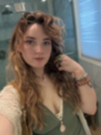 Full leaked Goodnight moon private photo