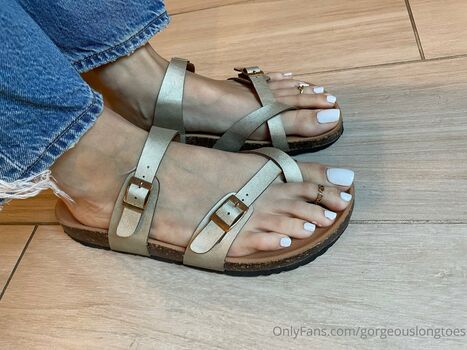 Full leaked Gorgeouslongtoes private onlyfans photo