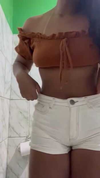 Gostosas Com Peitos Caidos