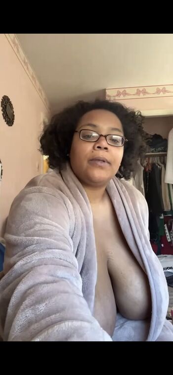 Gostosas Com Peitos Caidos