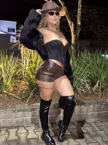 Full leaked Gostosas de mini short page private photo