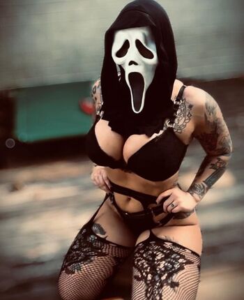 Full leaked Goth barbie private photo