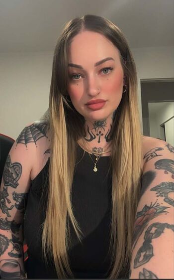 Goth Queen