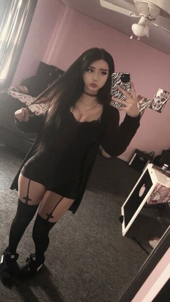 Full leaked Gothbihhhh private photo