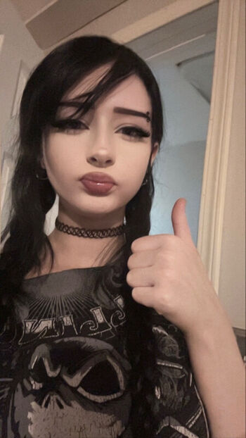 Full leaked Gothbihhhh private photo
