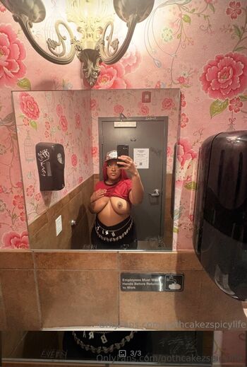 Full leaked Gothcakez private onlyfans photo