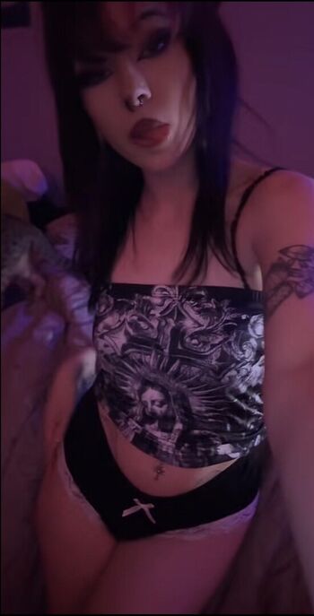 Full leaked Gothpimpbitcxh private onlyfans photo