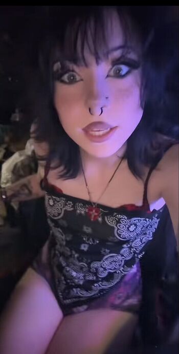 Full leaked Gothpimpbitcxh private onlyfans photo