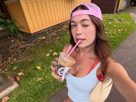 Full leaked Grace kaufman private photo