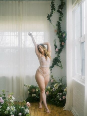 Full leaked Graceisavibe private photo