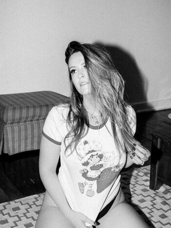 Full leaked Graceisavibe private photo