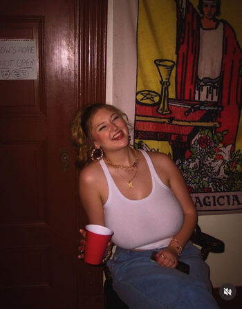 Full leaked Graceivesu private onlyfans photo