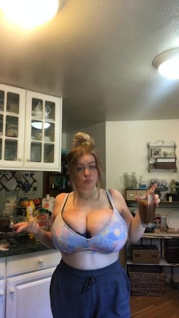 Full leaked Gracekivlin private photo