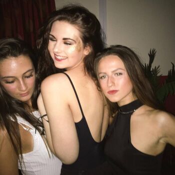 Full leaked Gracesutcliffe private onlyfans photo