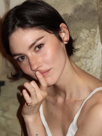 Full leaked Gracie abrams private onlyfans photo