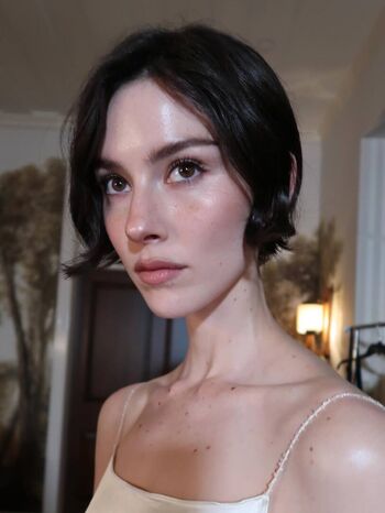 Full leaked Gracie abrams private onlyfans photo