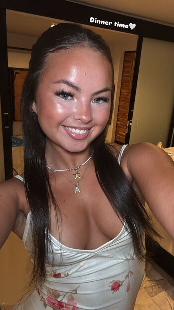 Full leaked Gracie mcdonald page private onlyfans photo