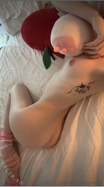 Full leaked Gracieee private onlyfans photo