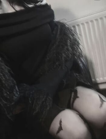 Full leaked Graveyardbaby private photo