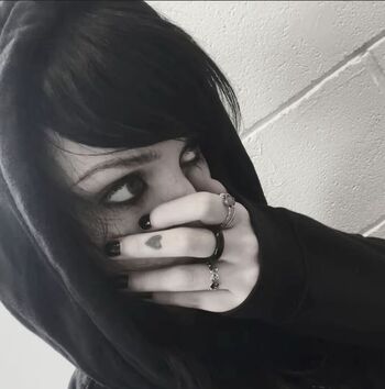 Full leaked Graveyardbaby private photo