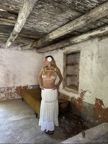 Full leaked Greatmoongirl private photo