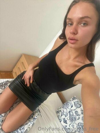 Full leaked Gress free private photo