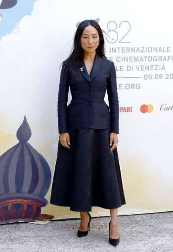 Full leaked Greta lee private photo