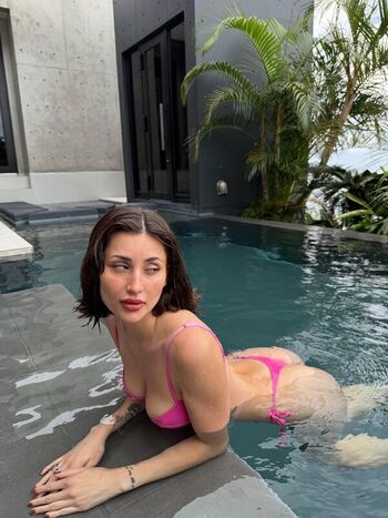 Full leaked Greta menchi private photo