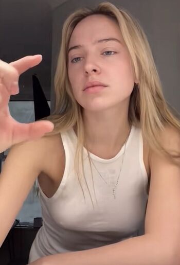 Full leaked Greta rolli private photo