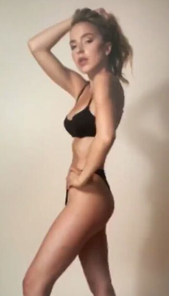 Full leaked Greta rolli private photo