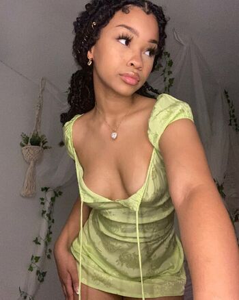 Full leaked Groovyangel page private photo