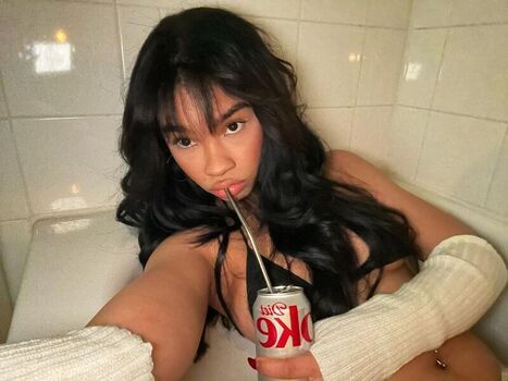 Full leaked Groovyangel page private photo
