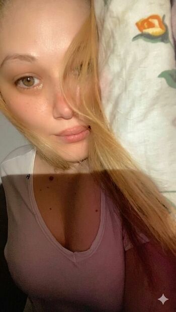 Full leaked Gulsahky private onlyfans photo