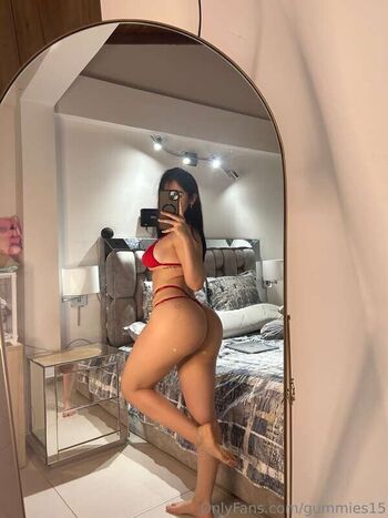 Gummies15 Or Saralia