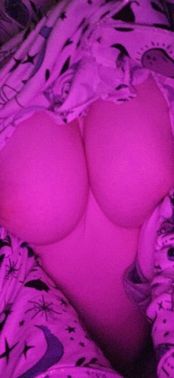 Full leaked Gundamdoll private onlyfans photo