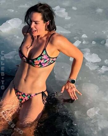 Full leaked Gunn narten private photo