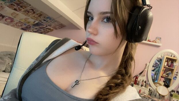 Full leaked Gutreactiion private photo