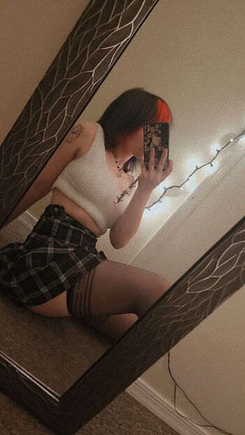 Full leaked Guttzz private photo