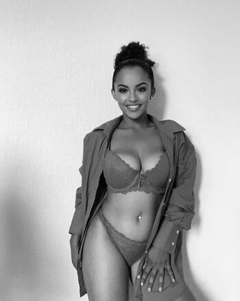 Full leaked Gwadaasauvage private photo